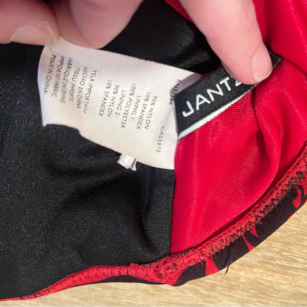 Jantzen Red and Black Floral Women's Swimsuit - Picture 5 of 6